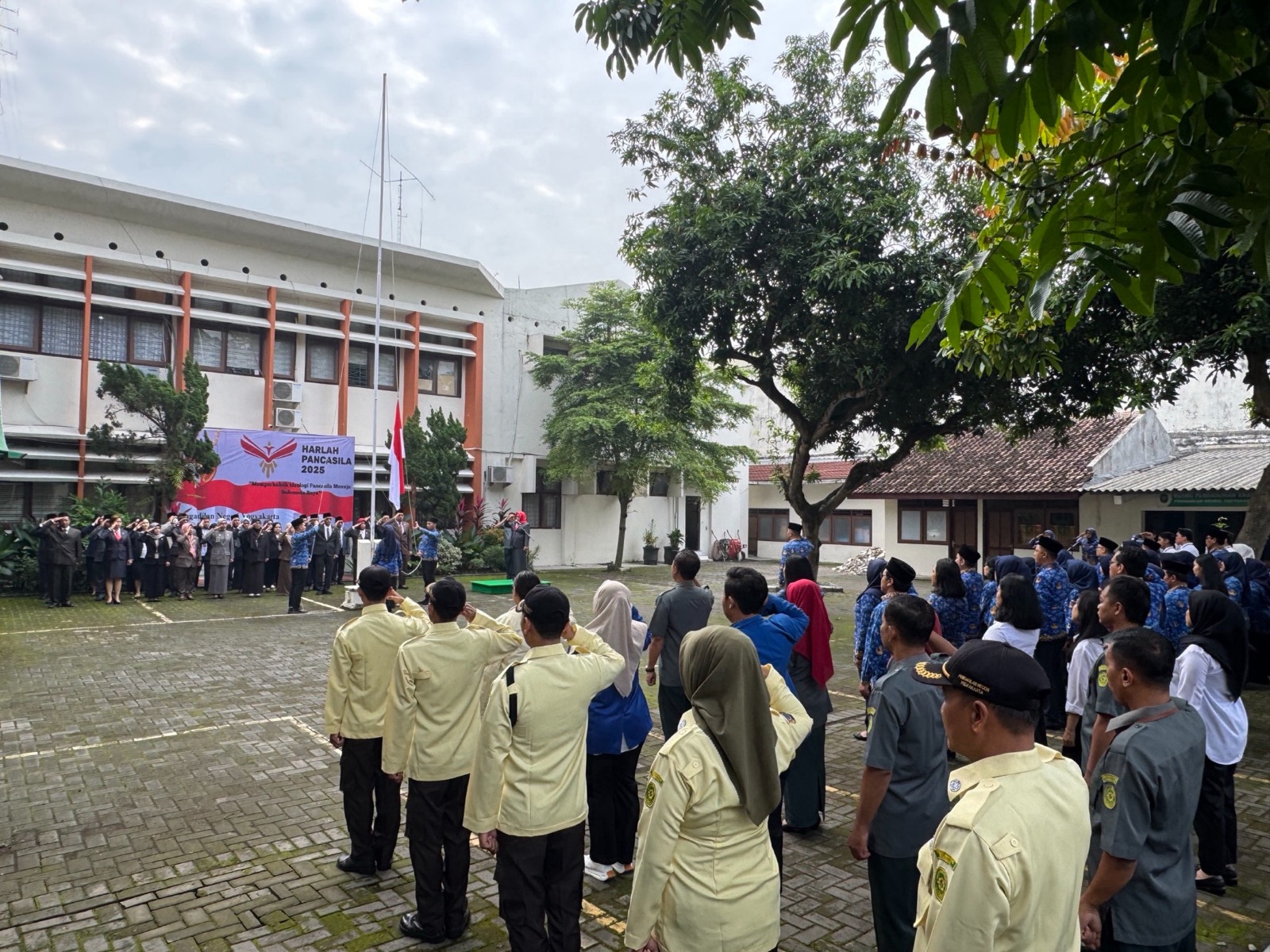 Pengadilan Negeri Yogyakarta Melaksanakan Upacara Peringatan Hari Lahir Pancasila Tahun 2025