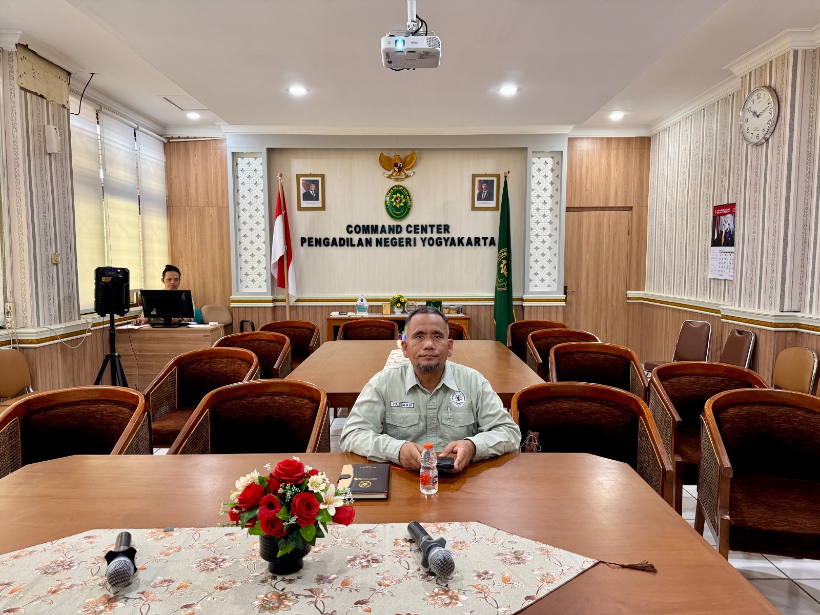 Sekretaris Pengadilan Negeri Yogyakarta Mengikuti Sosialisasi Monev Keterbukaan Informasi Badan Publik se-DIY Tahun 2025