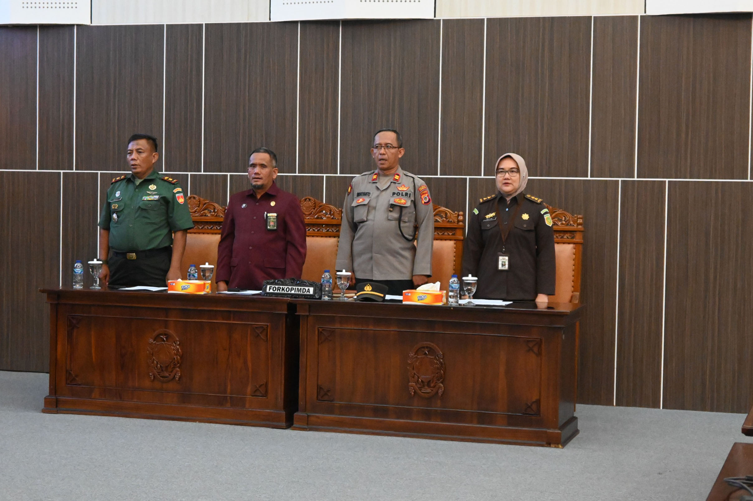 Sekretaris Pengadilan Negeri Yogyakarta Menghadiri Rapat Paripurna DPRD Kota Yogyakarta