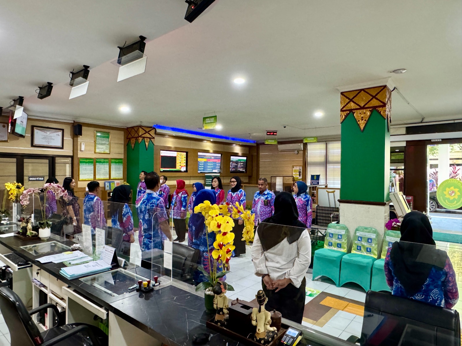 Apel Pagi Rutin Petugas PTSP 19 Juni 2025