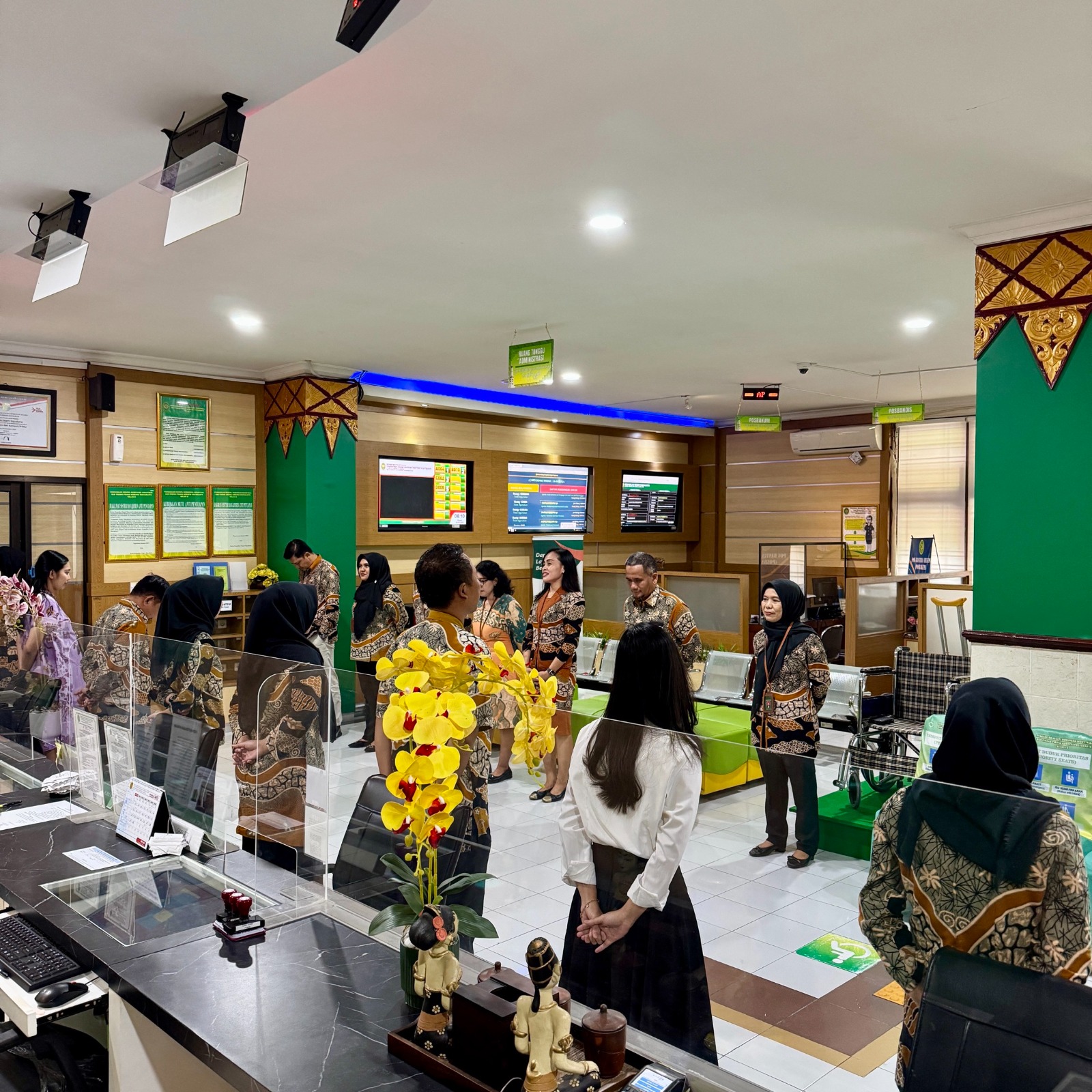 Apel Pagi Rutin Petugas PTSP 26 Juni 2025