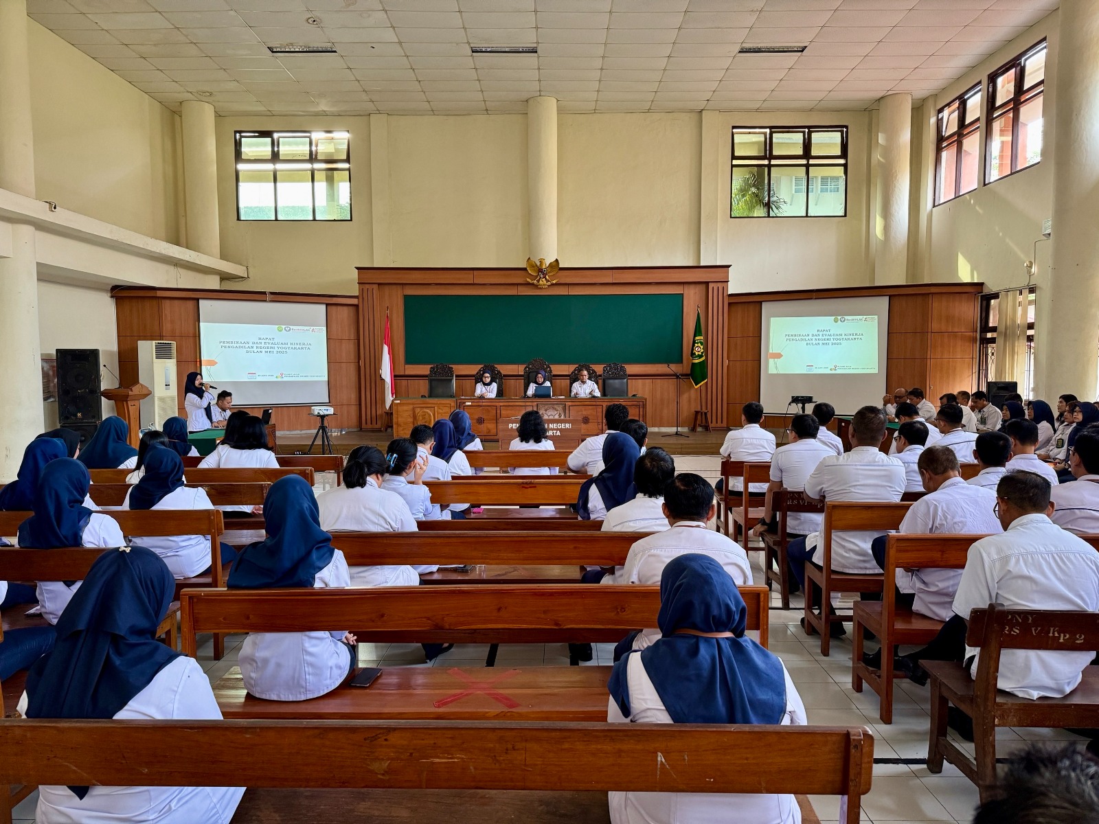 Rapat Pembinaan dan Monev Kinerja Pengadilan Negeri Yogyakarta Bulan Mei 2025