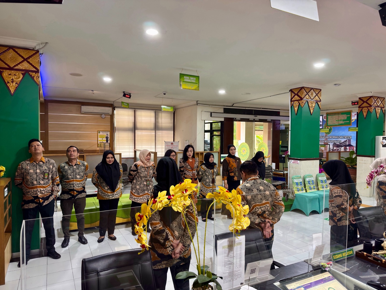 Apel Pagi Rutin Petugas PTSP 28 Agustus 2025