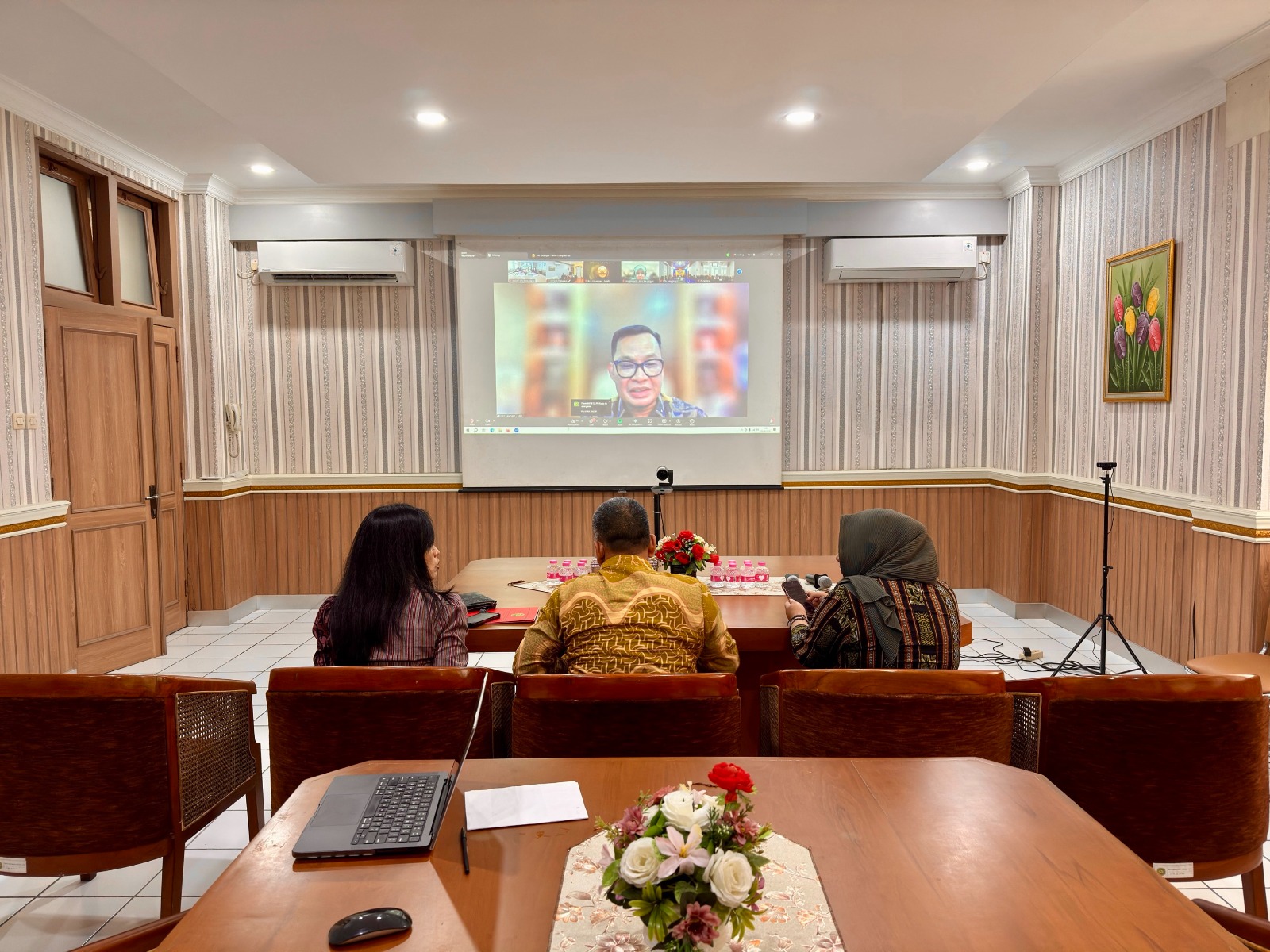 Pengadilan Negeri Yogyakarta Mengikuti Rapat Koordinasi Penyelesaian Pagu Minus Pejabat Negara dan PPPK Tahun Anggaran 2025