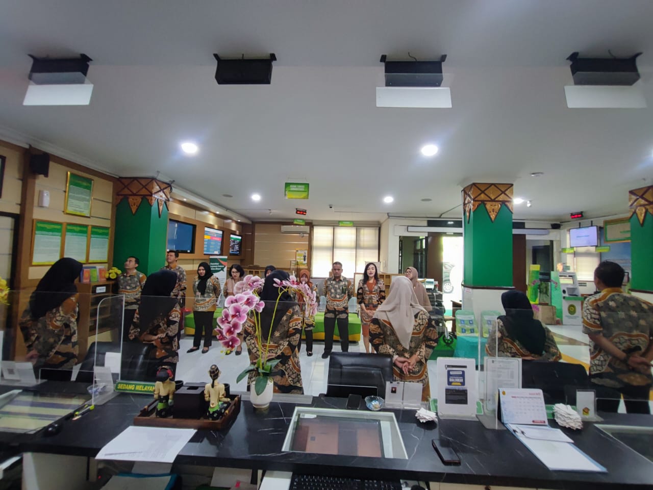 Apel Pagi Rutin Petugas PTSP 25 September 2025