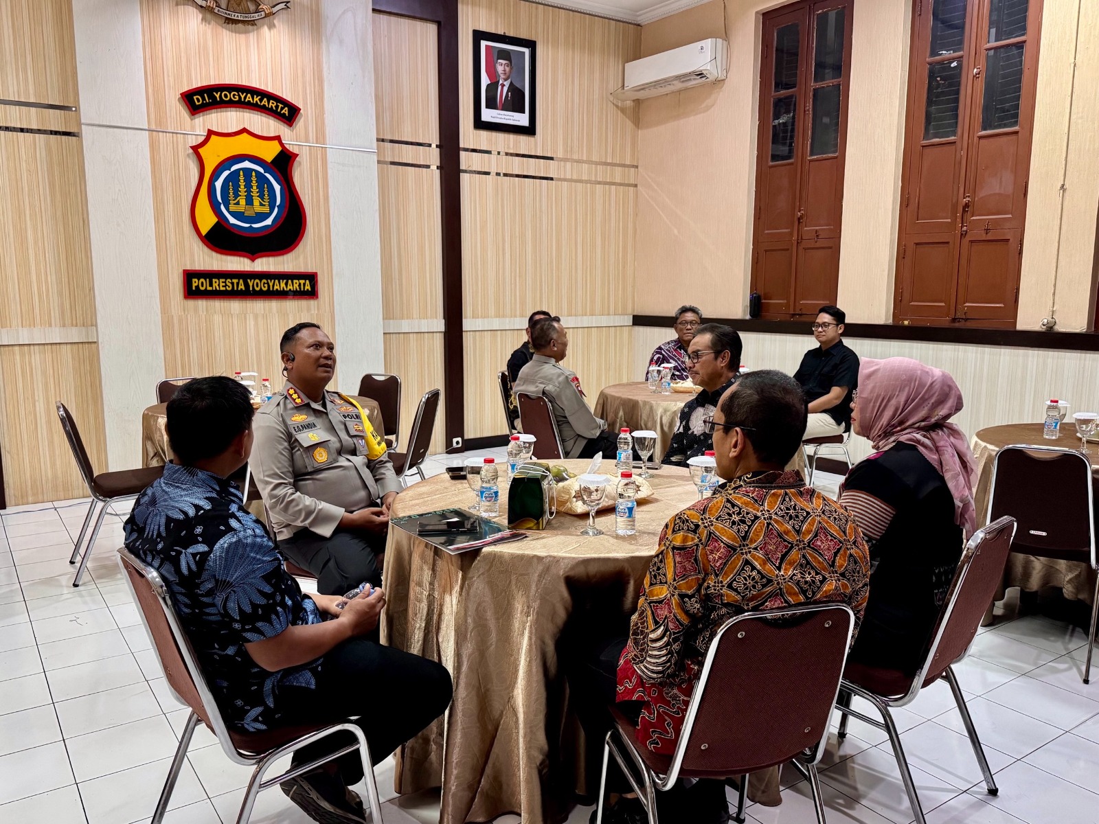 Ketua Pengadilan Negeri Yogyakarta Menghadiri Rapat Koordinasi Forkompimda Kota Yogyakarta