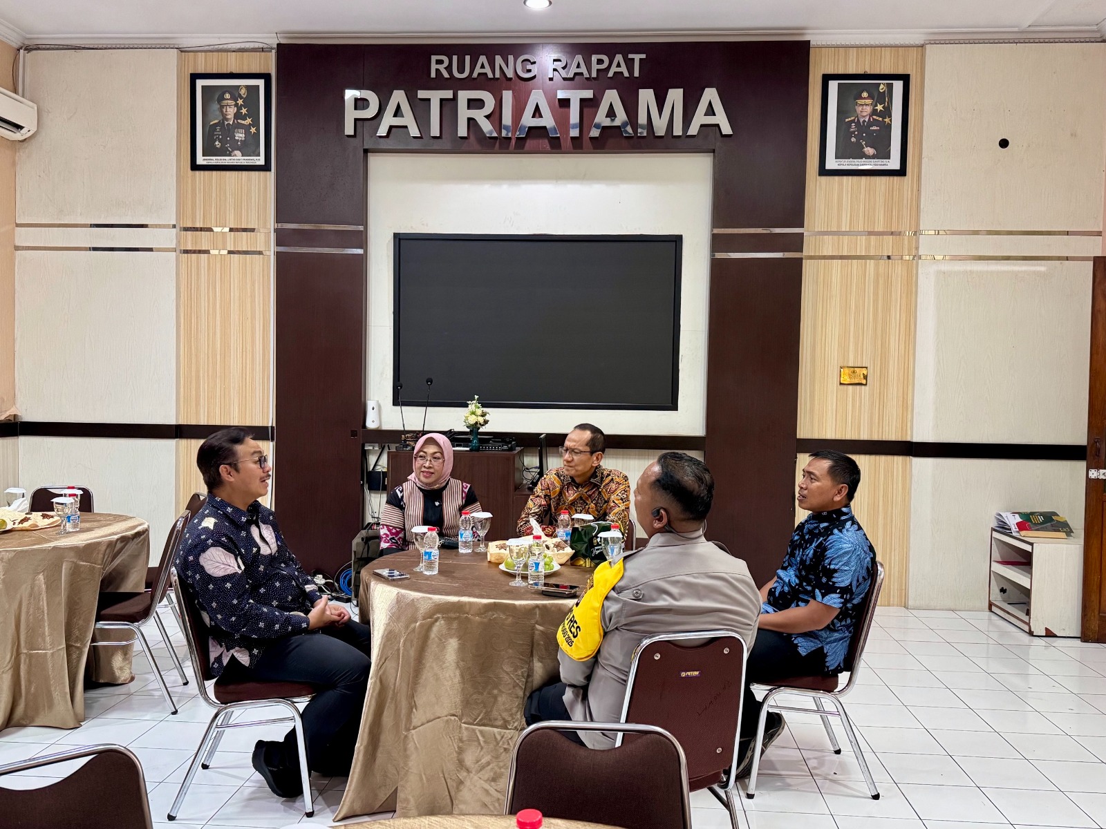 Ketua Pengadilan Negeri Yogyakarta Menghadiri Rapat Koordinasi Forkompimda Kota Yogyakarta