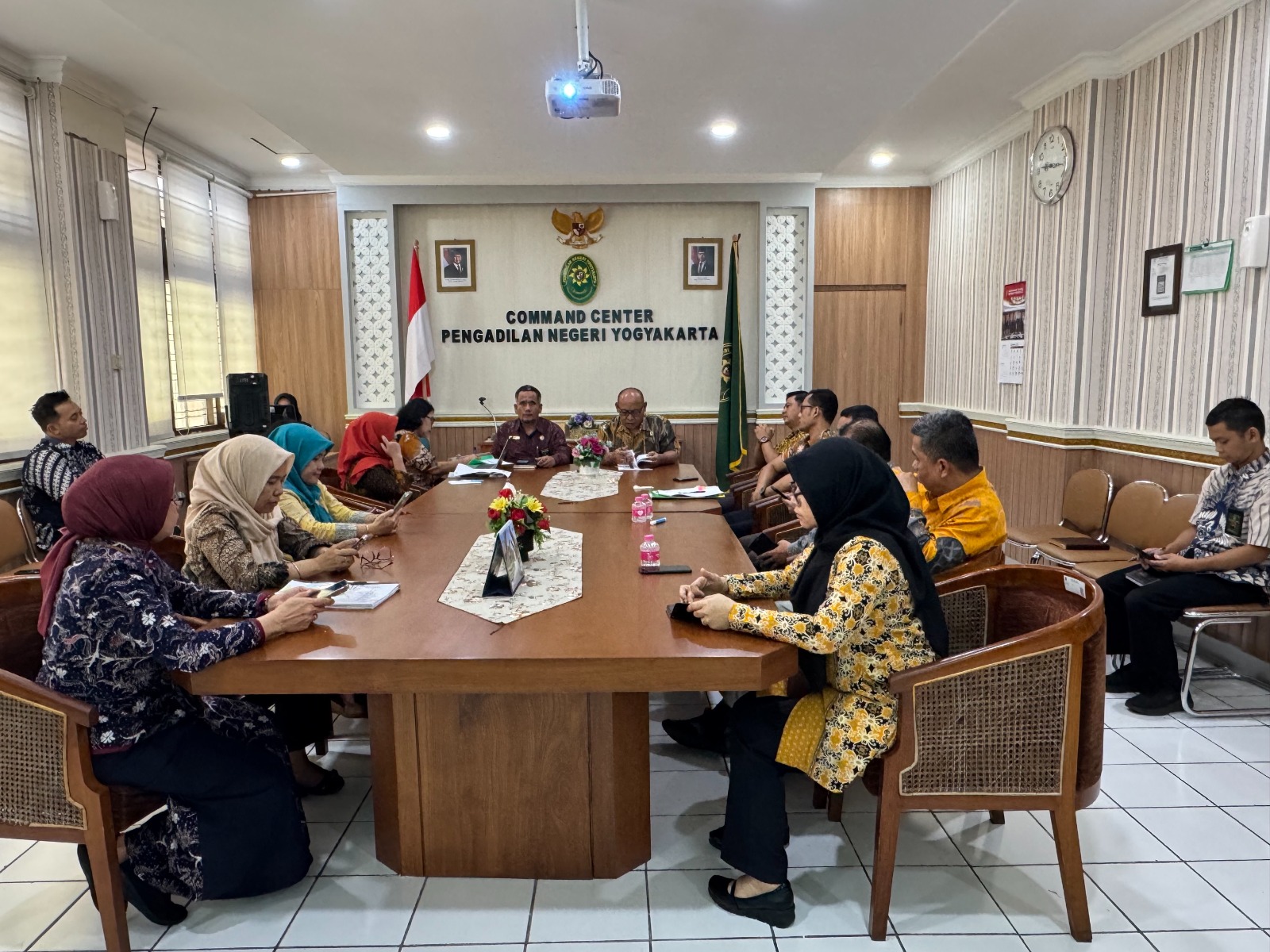 Rapat TLHP Pengawasan Bidang Pengadilan Negeri Yogyakarta Oktober 2025
