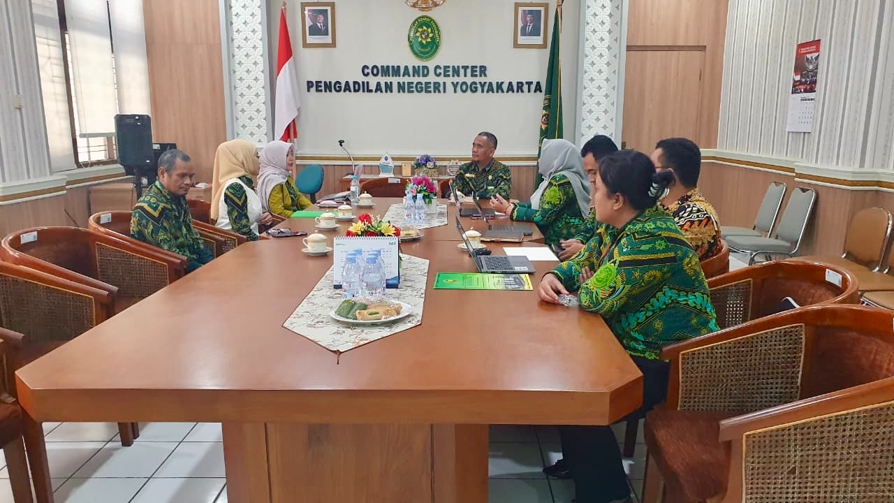 Pembinaan Kesekretariatan atas Monitoring Capaian Kinerja Triwulan III TA 2025 di Pengadilan Negeri Yogyakarta