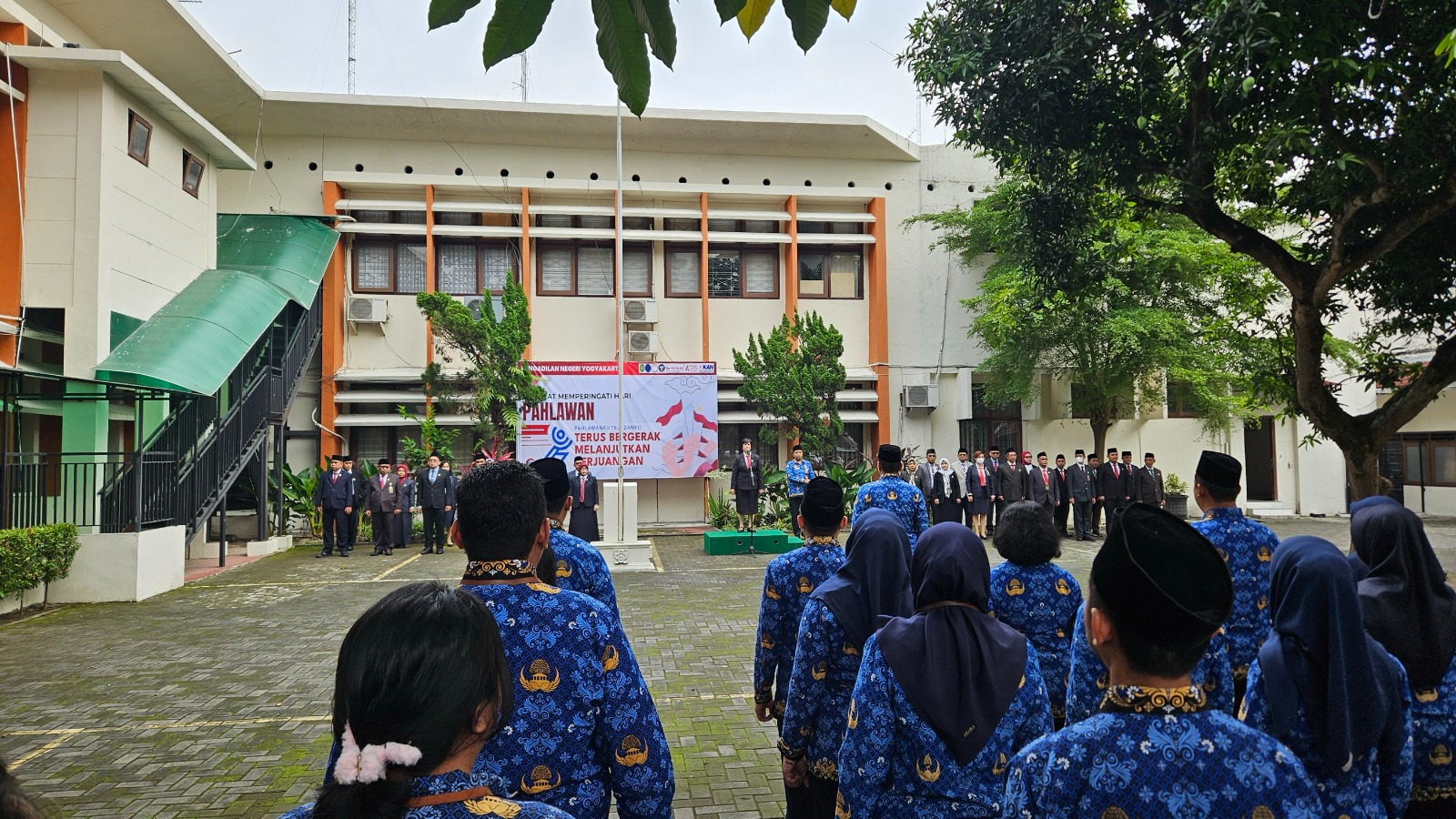 Pengadilan Negeri Yogyakarta Melaksanakan Upacara Peringatan Hari Pahlawan Tahun 2025