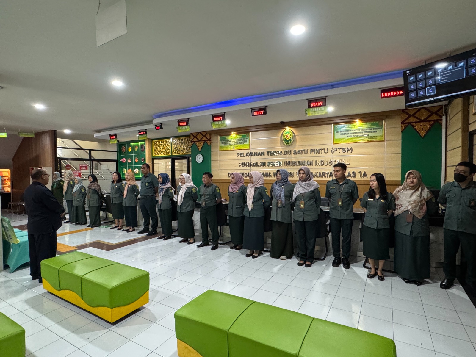 Apel Pagi Petugas PTSP Pengadilan Negeri Yogyakarta 19 November 2025