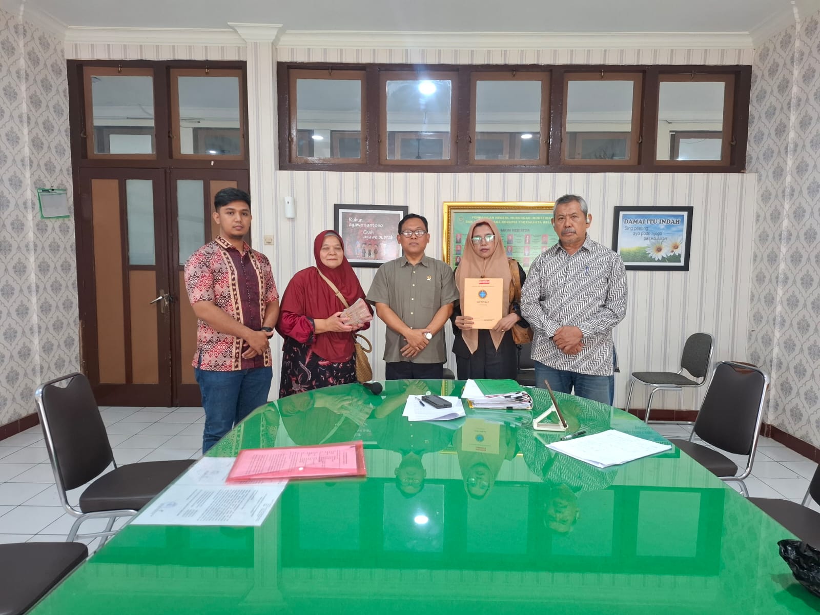 Mediasi Sukarela Perkara Gugatan Pengadilan Negeri Yogyakarta Mediasi Sukarela Perkara Gugatan Pengadilan Negeri Yogyakarta