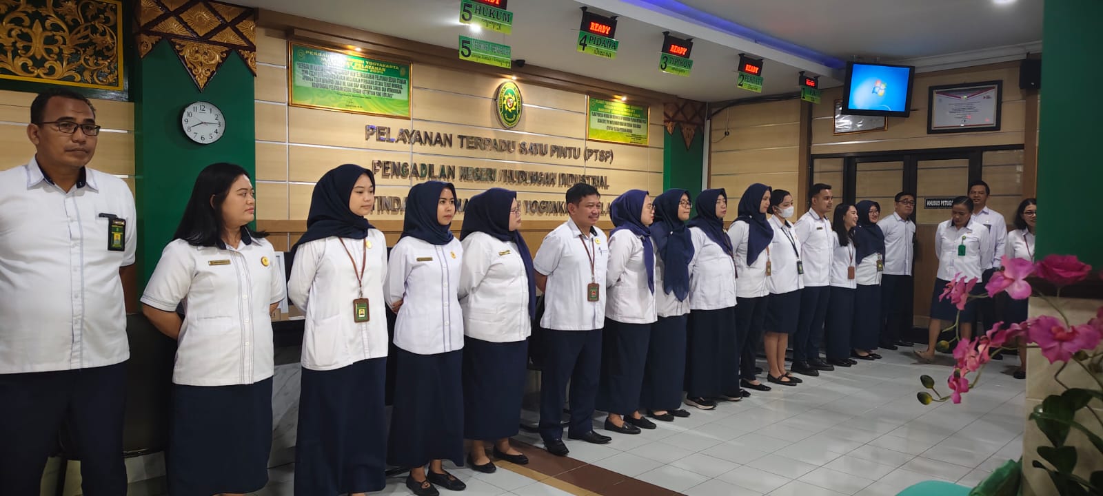 Apel Pagi Rutin Petugas PTSP 26 Januari 2026