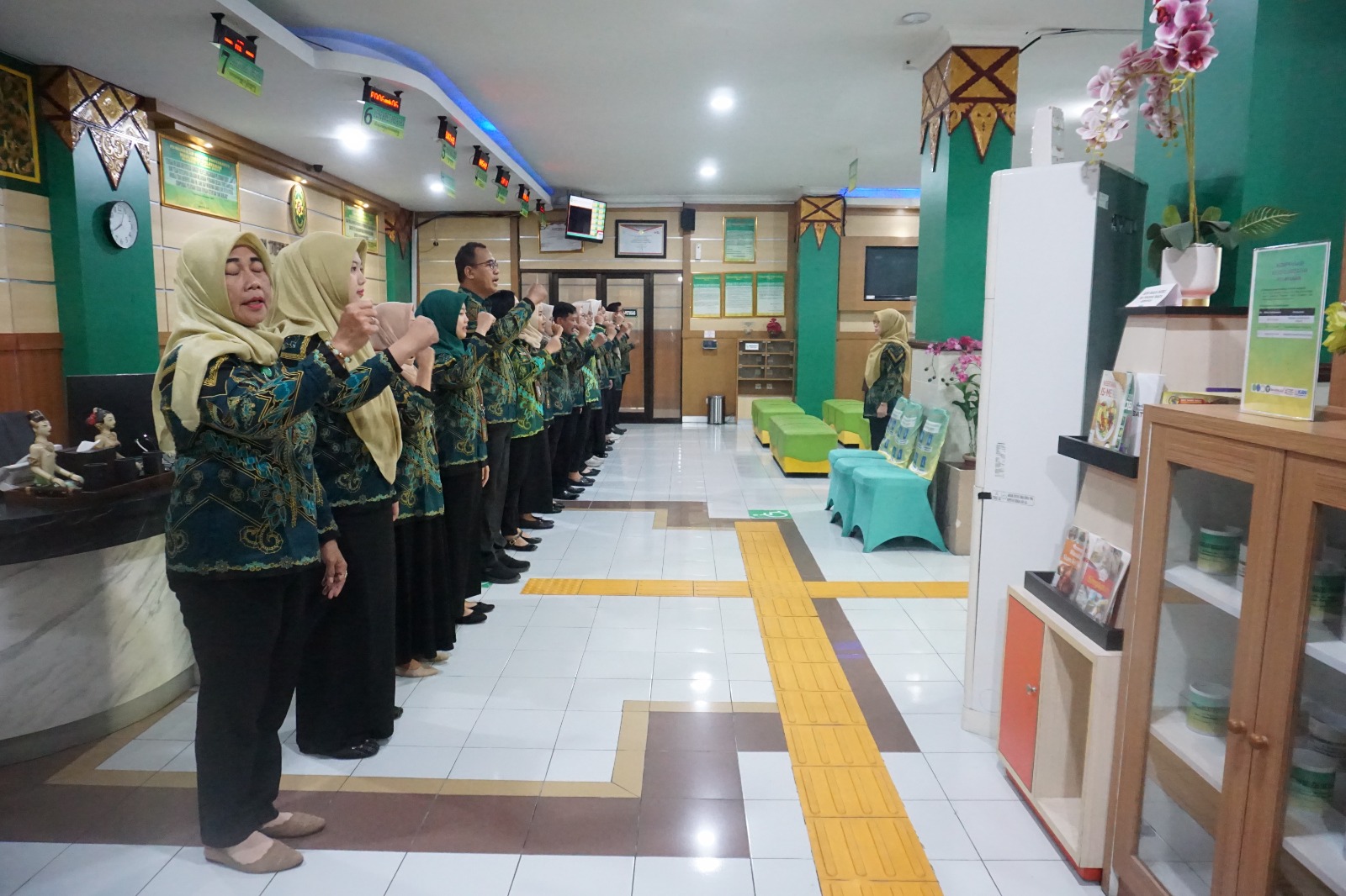 Apel Pagi Rutin Petugas PTSP 29 Januari 2026