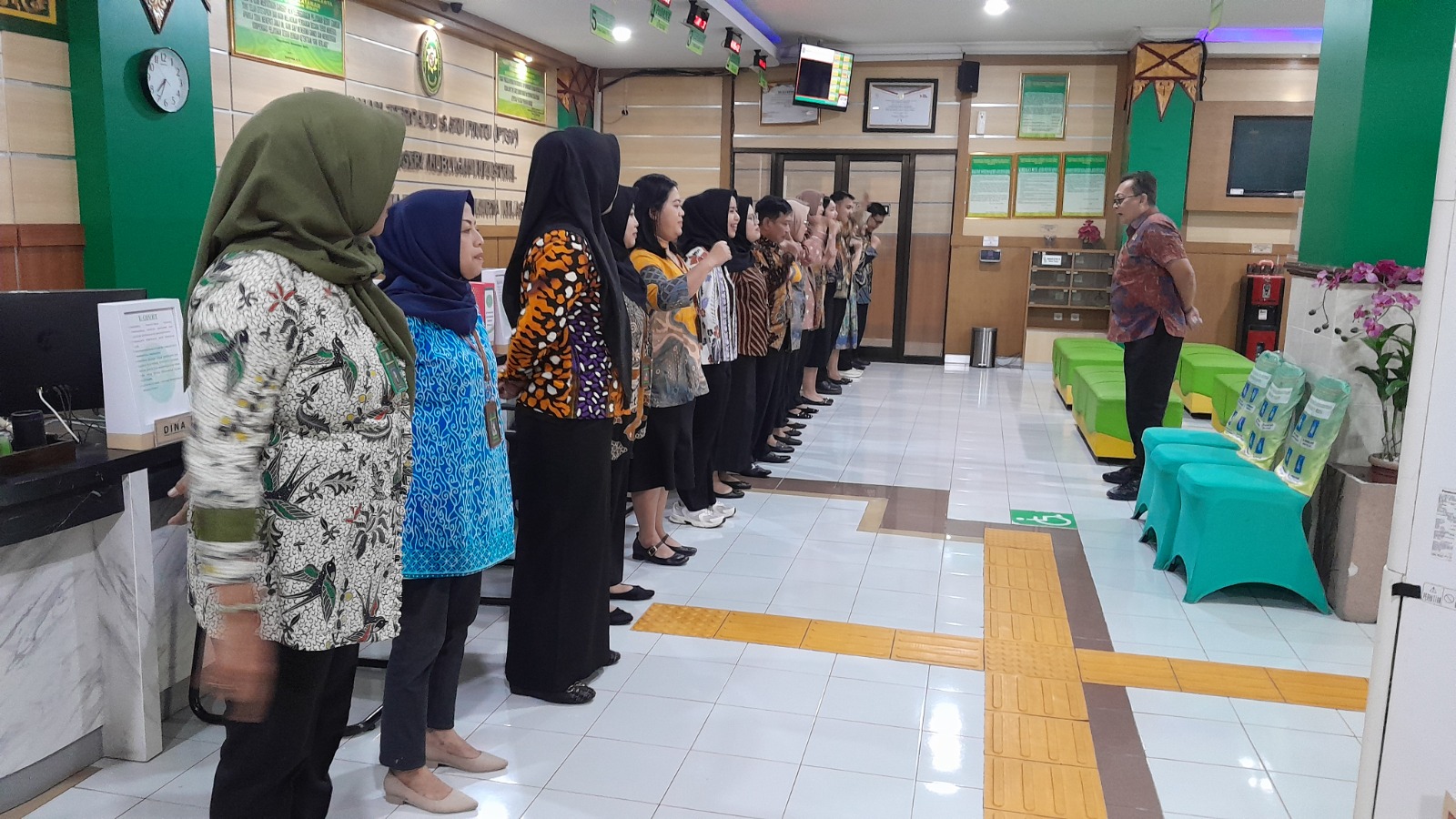 Apel Pagi Rutin Petugas PTSP 30 Januari 2026