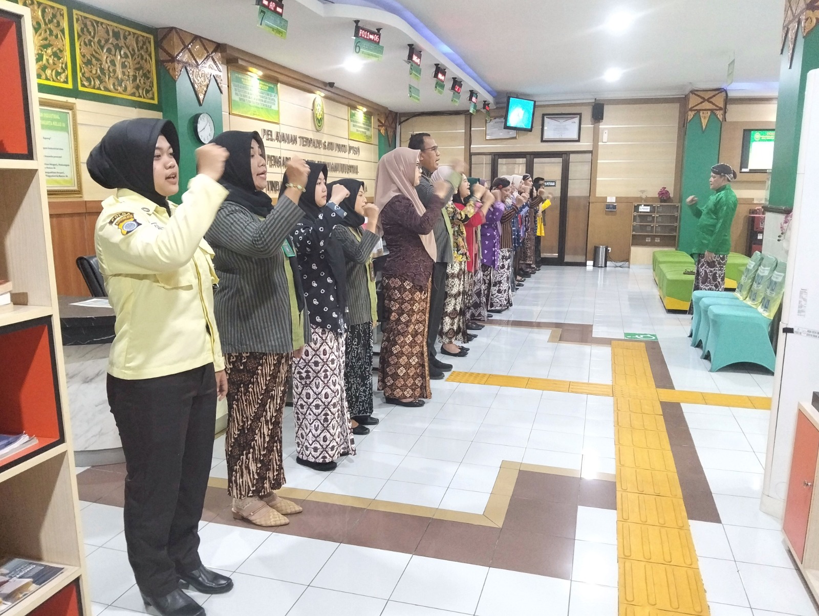 Apel Pagi Rutin Petugas PTSP 5 Februari 2026