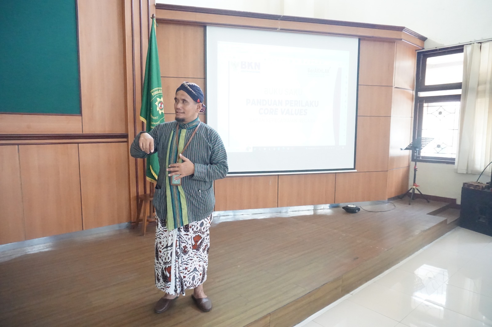 Pengadilan Negeri Yogyakarta Melaksanakan Sosialisasi Core Value ASN berAKHLAK