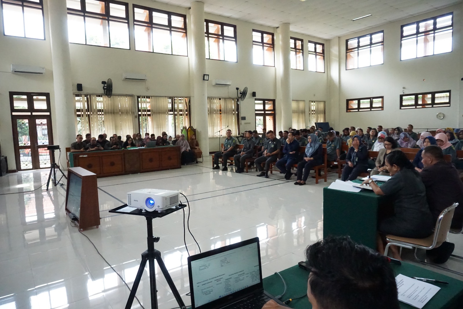 Pembinaan dan Monev Kinerja Pengadilan Negeri Yogyakarta Januari 2026 Pembinaan dan Monev Kinerja Pengadilan Negeri Yogyakarta Januari 2026