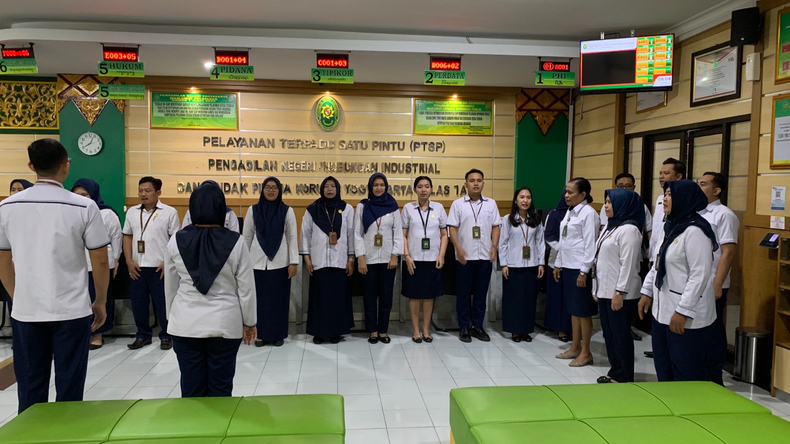 Apel Pagi Rutin Petugas PTSP 2 Maret 2026
