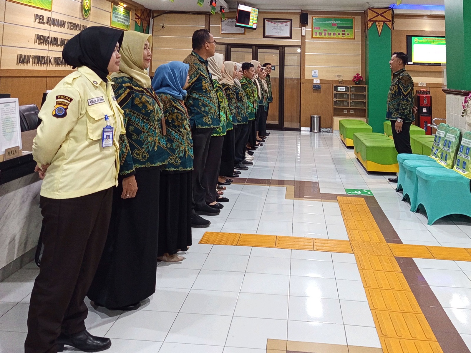 Apel Sore Rutin Petugas PTSP 9 April 2026