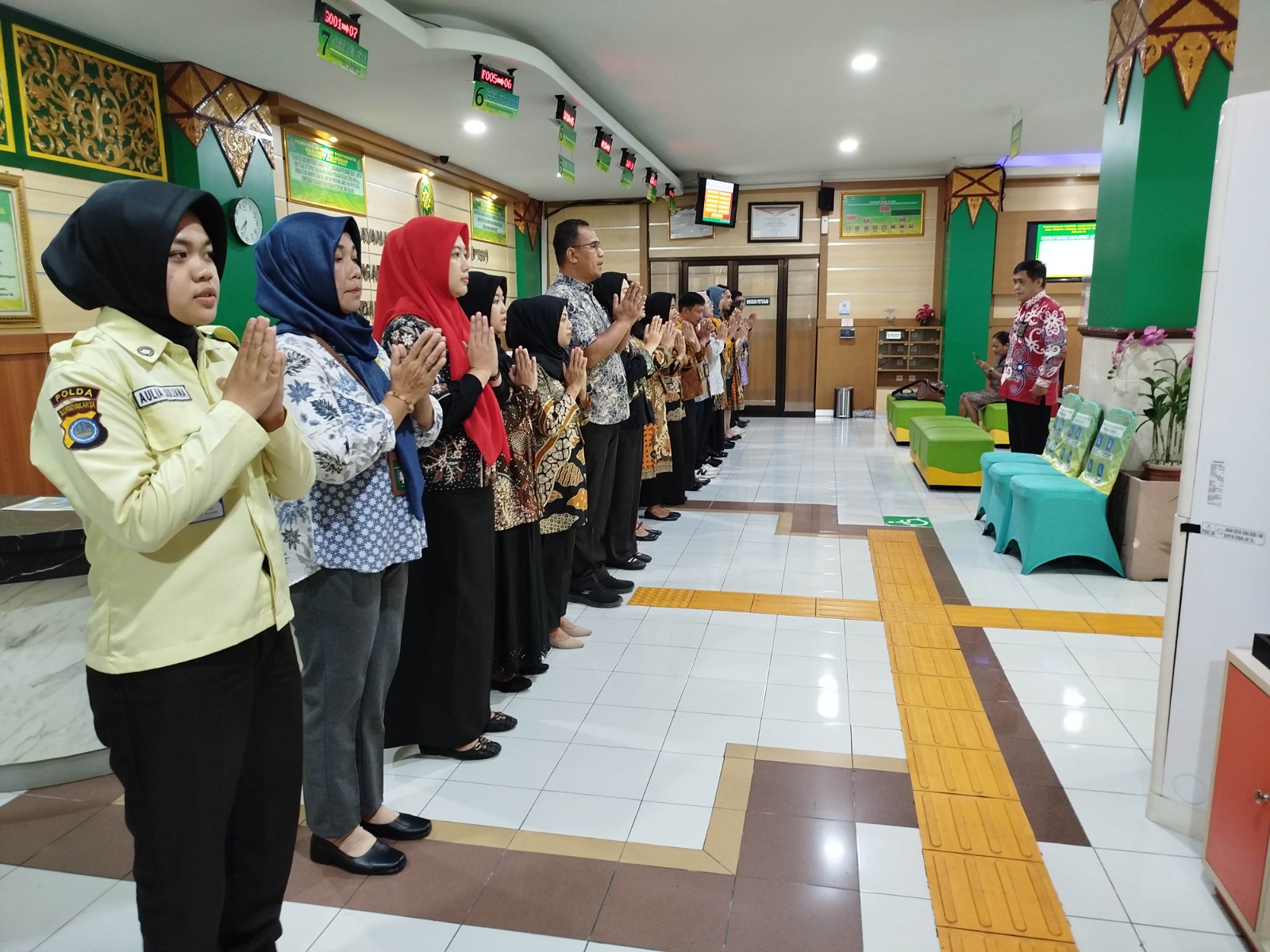 Apel Pagi Rutin Petugas PTSP 10 April 2026