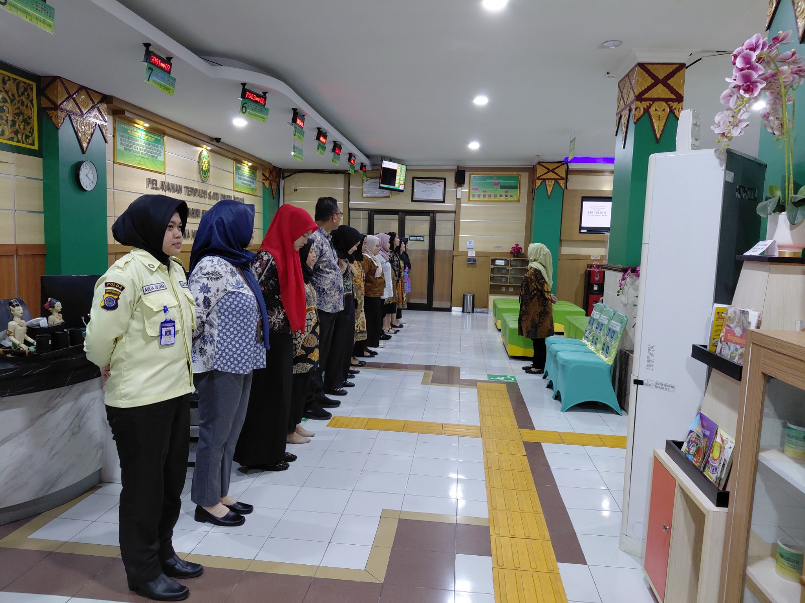 Apel Sore Rutin Petugas PTSP 10 April 2026