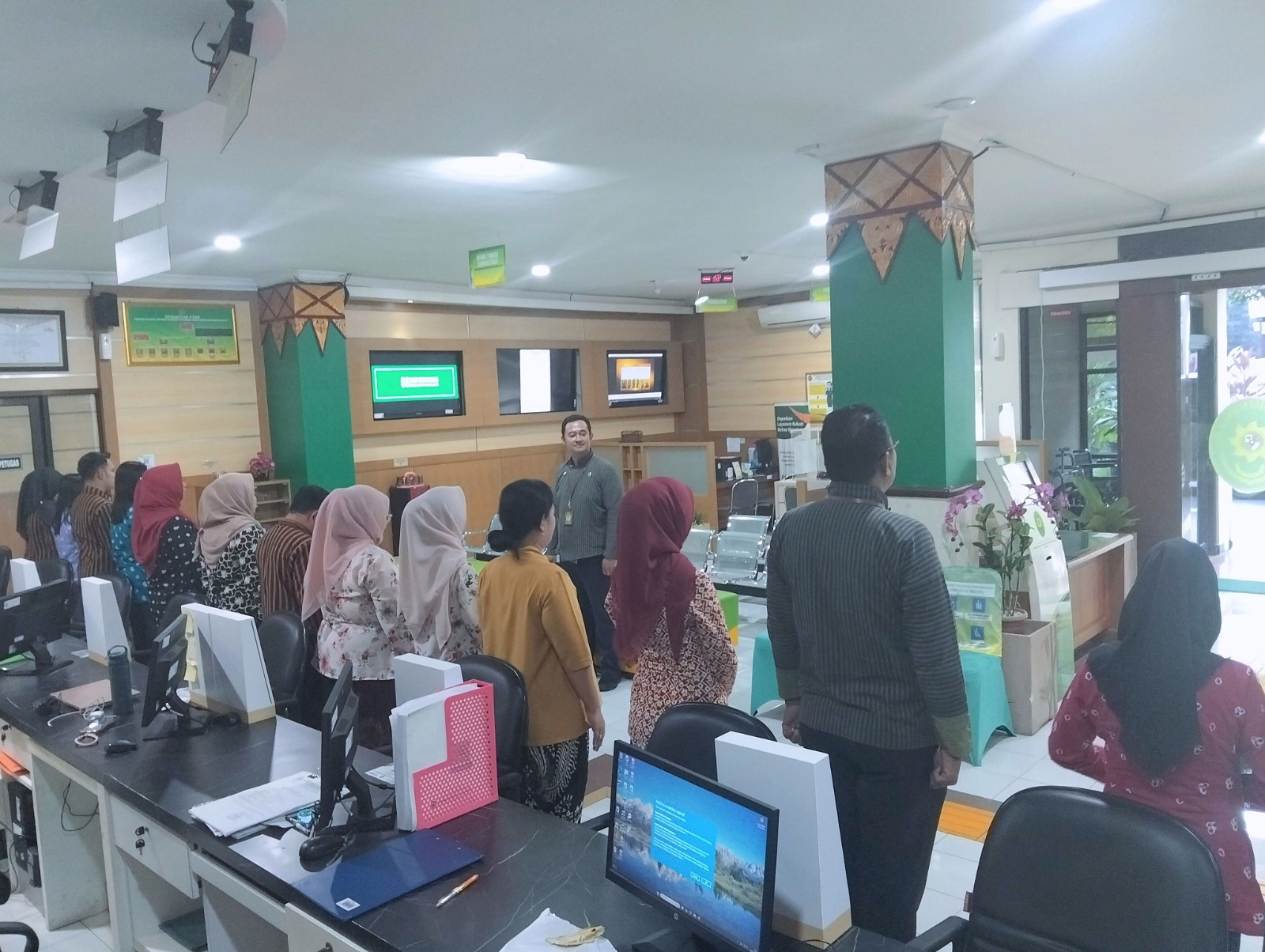 Apel Sore Rutin Petugas PTSP 16 April 2026