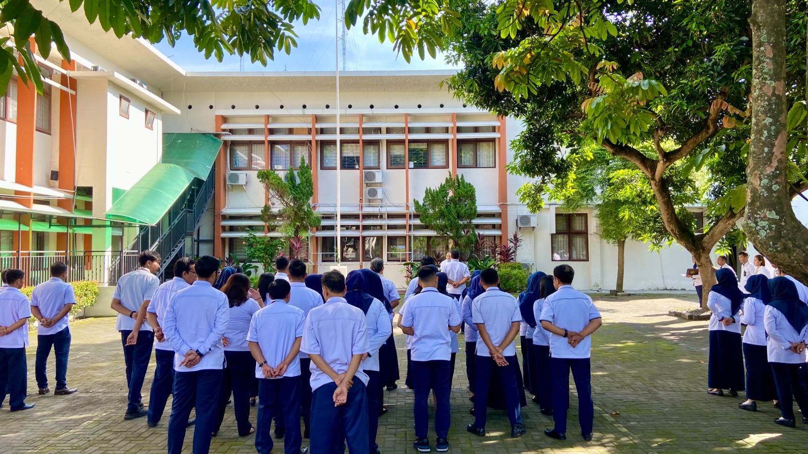 Apel Senin Pagi Rutin 20 April 2026