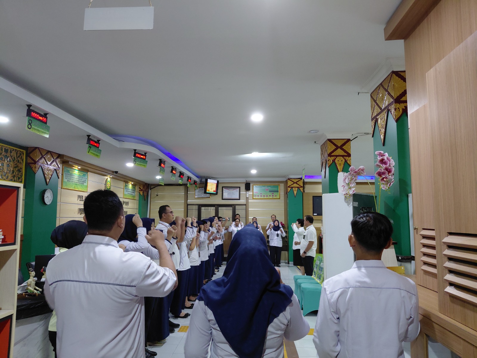 Apel Pagi Rutin Petugas PTSP 20 April 2026