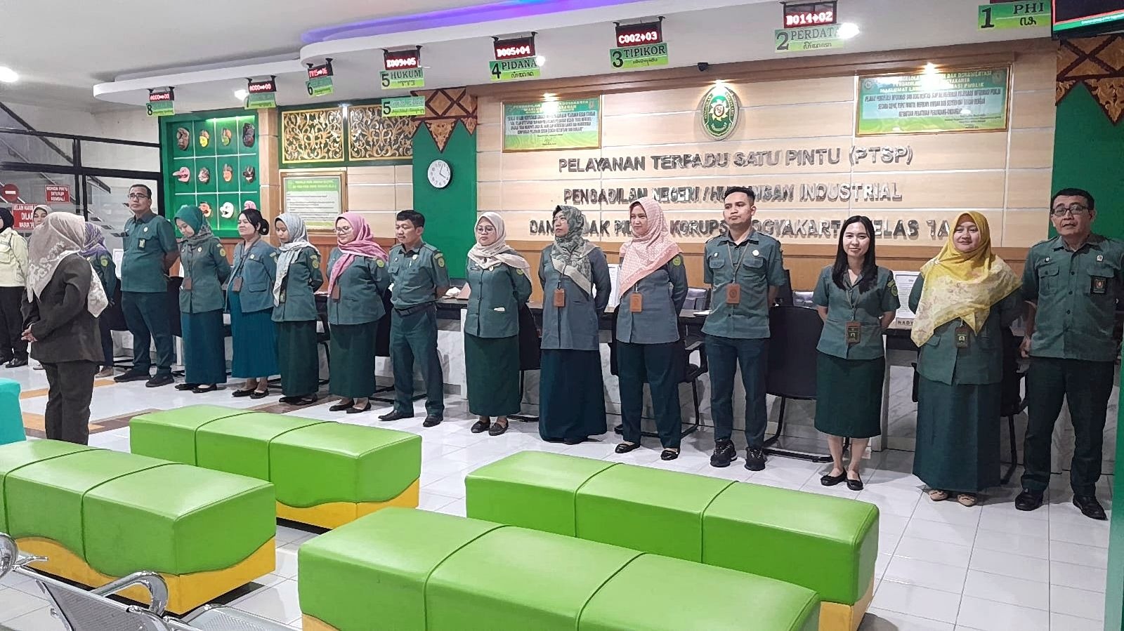 Apel Sore Rutin Petugas PTSP 13 Mei 2026 Apel Sore Rutin Petugas PTSP 13 Mei 2026