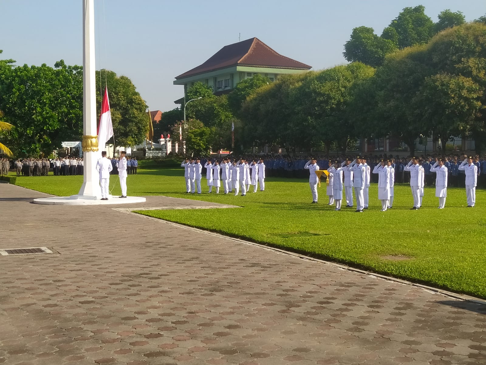 Ketua Pengadilan Negeri Yogyakarta Melaksanakan Upacara Hari Lahir Pancasila Tahun 2026 bersama Pemkot Yogyakarta