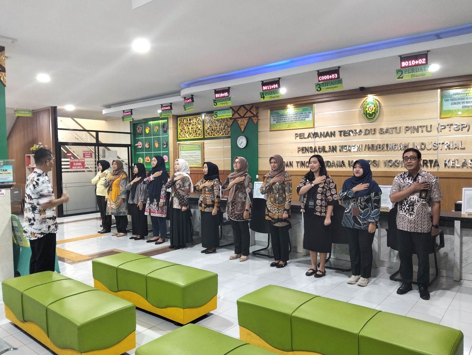 Apel Pagi Rutin Petugas PTSP 5 Juni 2026