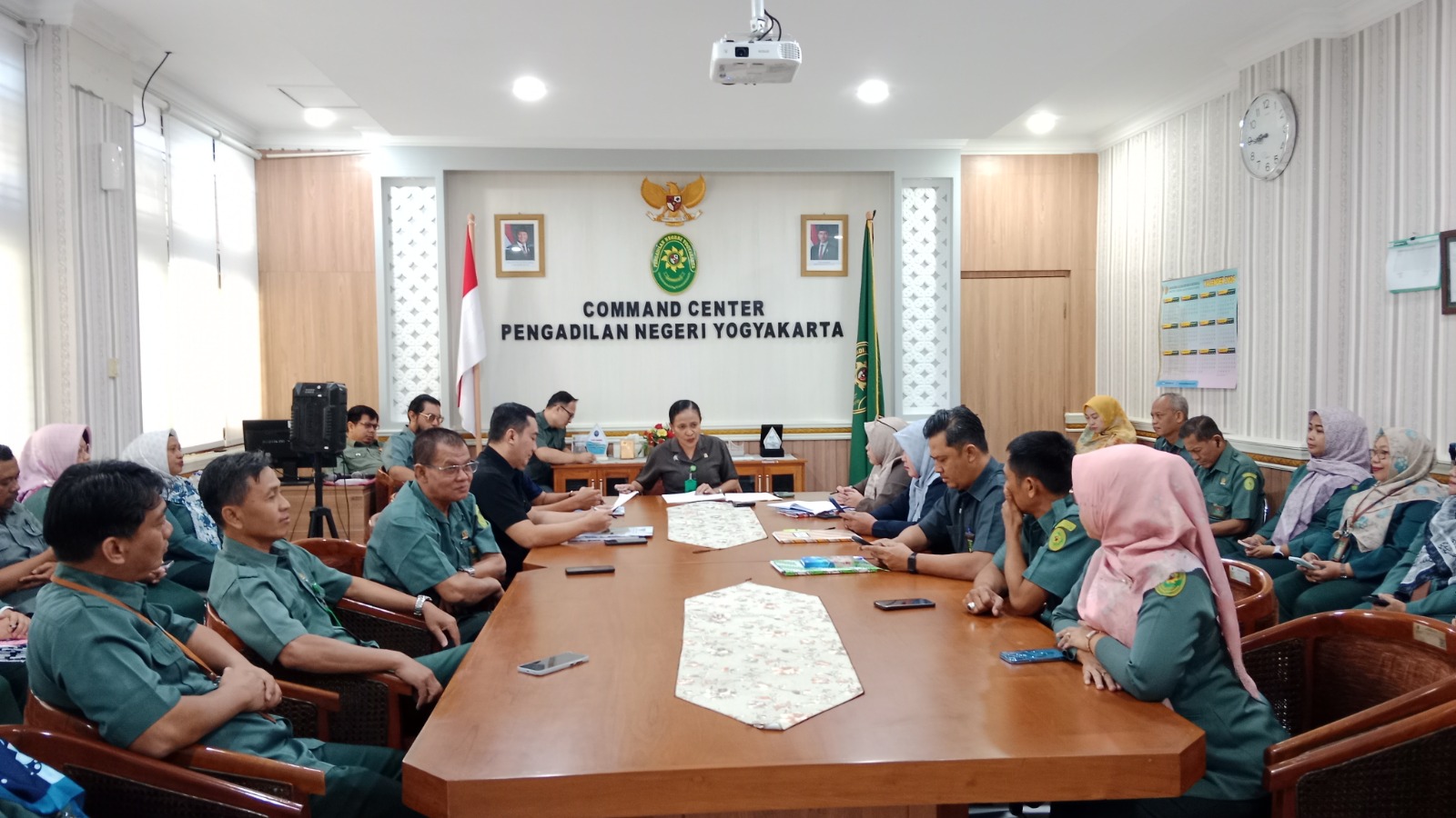 Rapat Kepaniteraan Pengadilan Negeri Yogyakarta Bulan Juni 2026 Rapat Kepaniteraan Pengadilan Negeri Yogyakarta Bulan Juni 2026
