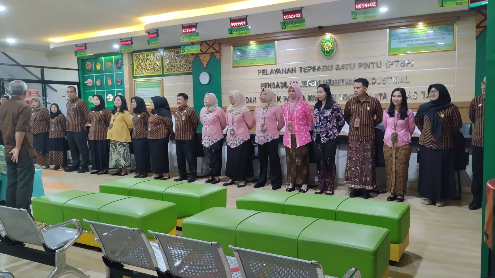 Apel Pagi Rutin Petugas PTSP 25 Juni 2026