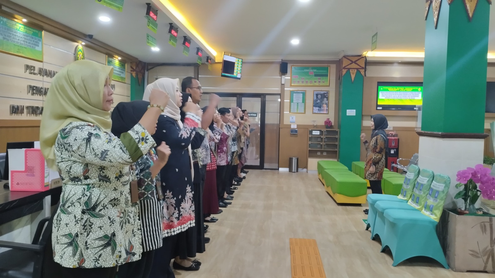 Apel Pagi Rutin Petugas PTSP 26 Juni 2026