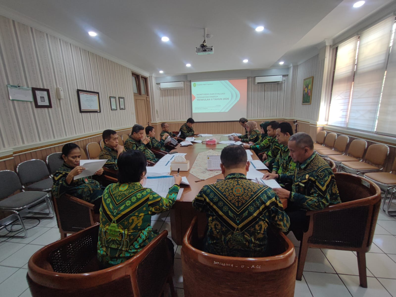 Rapat Monev Kinerja dan Monev Anggaran Triwulan II Pengadilan Negeri Yogyakarta
