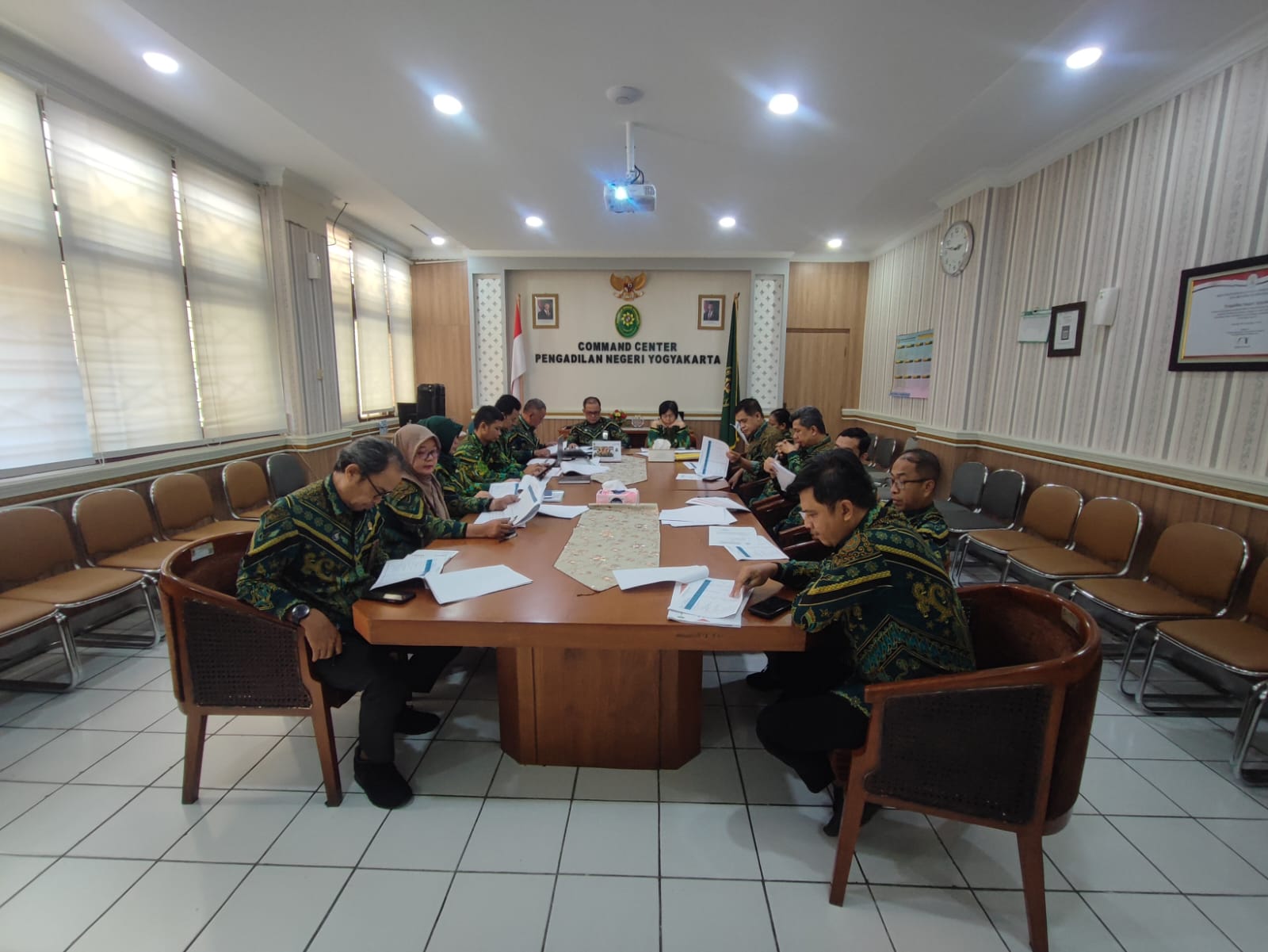 Rapat Monev Kinerja dan Monev Anggaran Triwulan II Pengadilan Negeri Yogyakarta