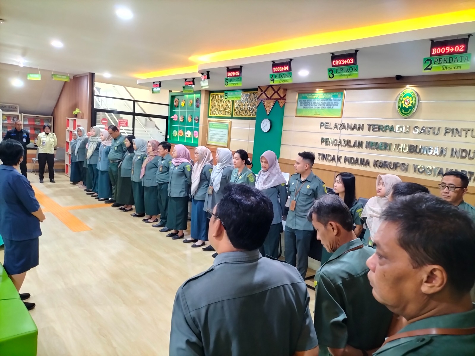 Apel Pagi Petugas PTSP 30 Juni 2026