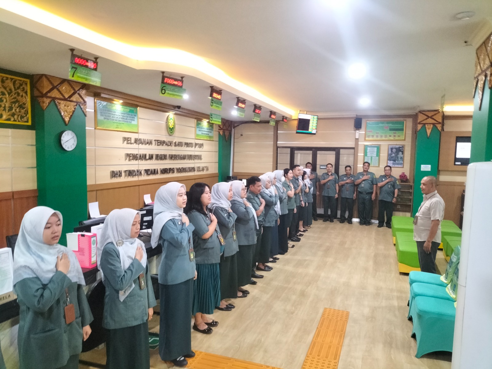 Apel Pagi Rutin Petugas PTSP 8 Juli 2026