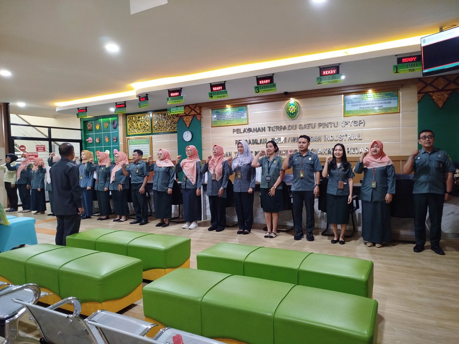 Apel Pagi Rutin Petugas PTSP 15 Juli 2026