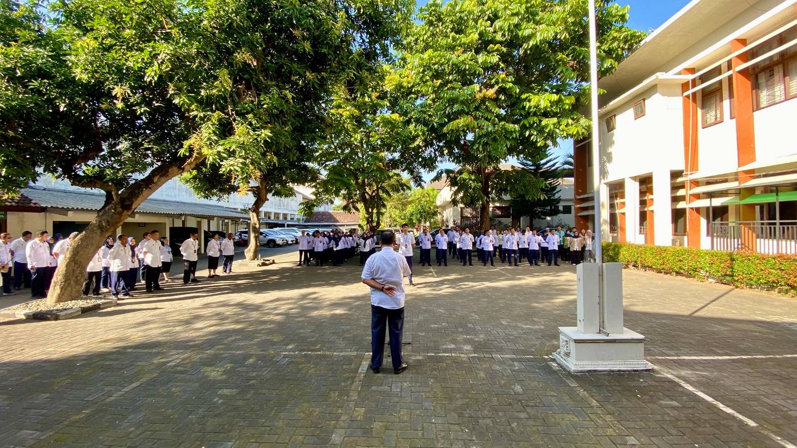 Apel Senin Pagi Rutin 20 Juli 2026 Apel Senin Pagi Rutin 20 Juli 2026