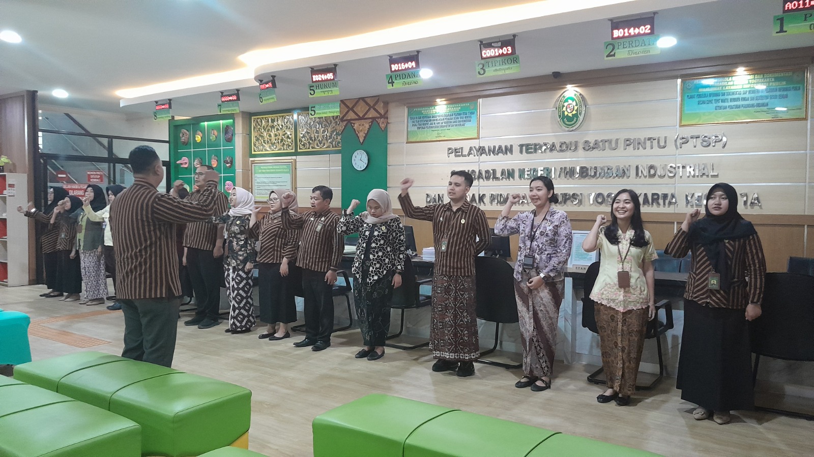 Apel Sore Rutin Petugas PTSP 30 Juli 2026 Apel Sore Rutin Petugas PTSP 30 Juli 2026