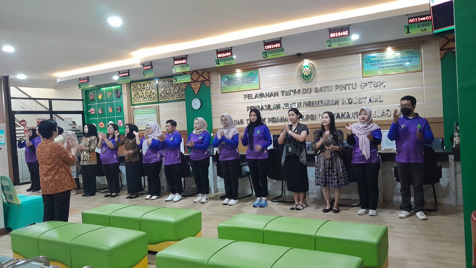 Apel Pagi Rutin Petugas PTSP 31 Juli 2026 Apel Pagi Rutin Petugas PTSP 31 Juli 2026