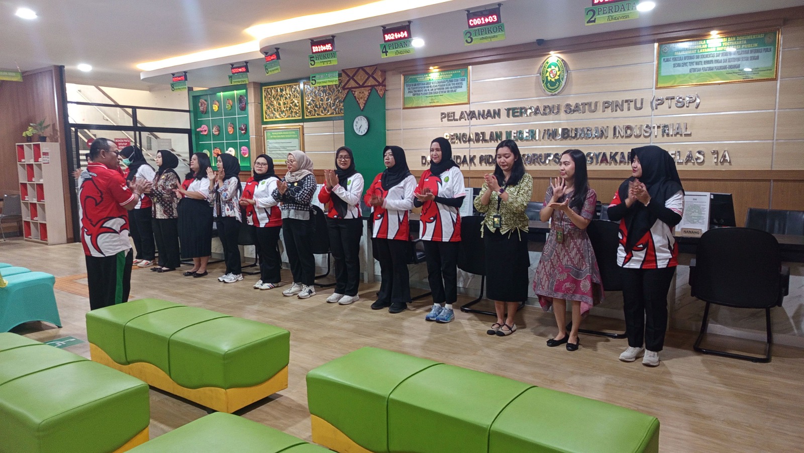 Apel Pagi Rutin Petugas PTSP 14 Agustus 2026