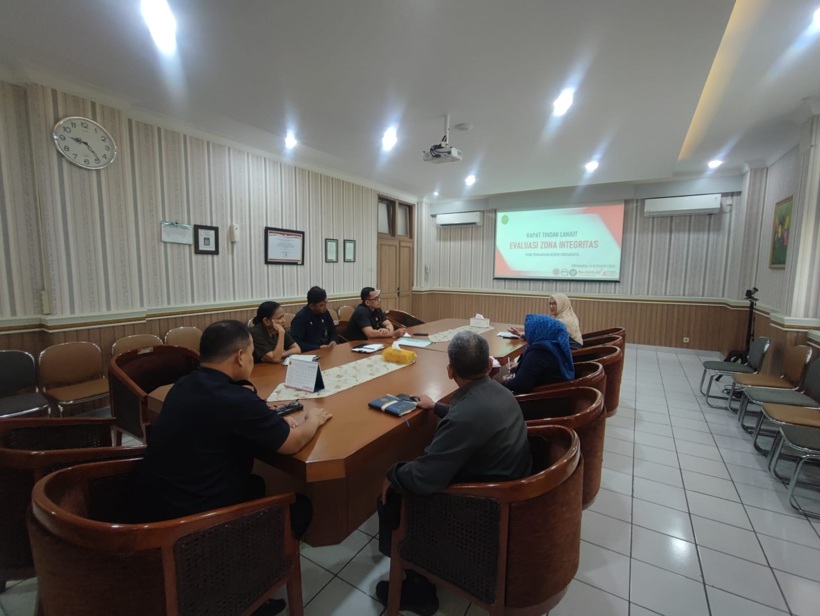 Pengadilan Negeri Yogyakarta Melaksanakan Rapat Tindak Lanjut Evaluasi Pembangunan Zona Integritas Menuju WBBM