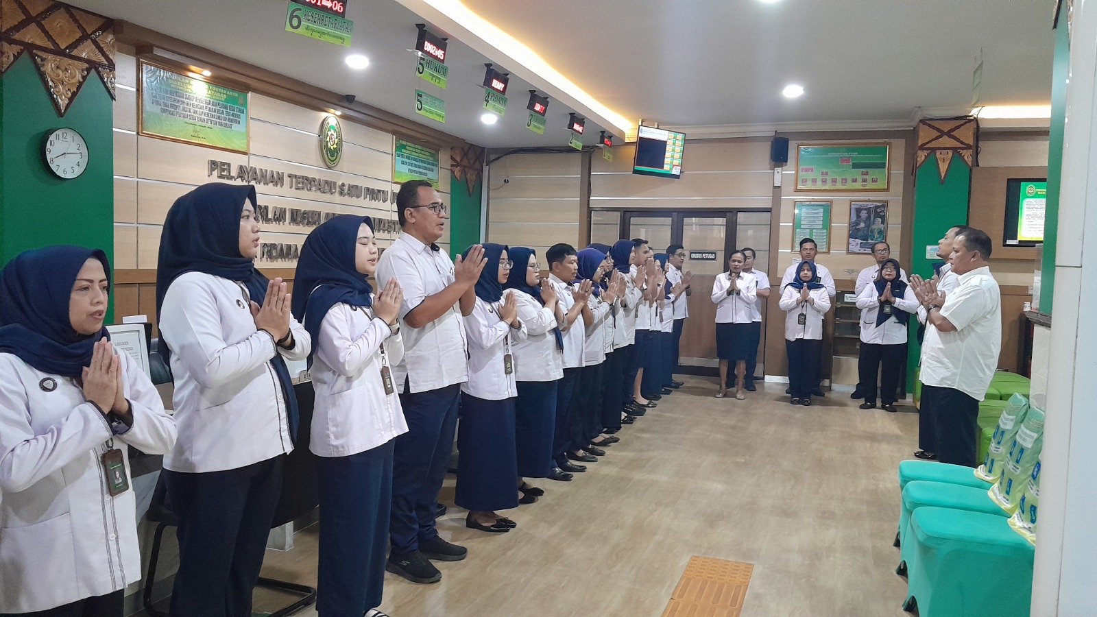 Apel Pagi Rutin Petugas PTSP 14 September 2026
