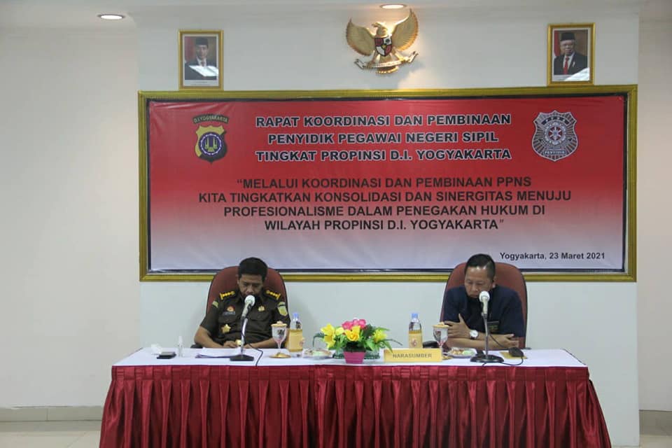Hakim Pengadilan Negeri Yogyakarta Menjadi Narasumber pada Rapat Koordinasi dan Pembinaan Penyidik Pegawai Negeri Sipil D.I. Yogyakarta